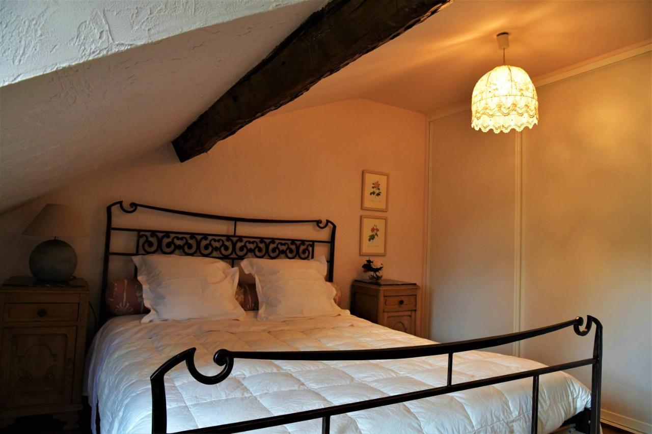 Au Charme Du 13 Faubourg De France A Bouillon Villa Eksteriør billede