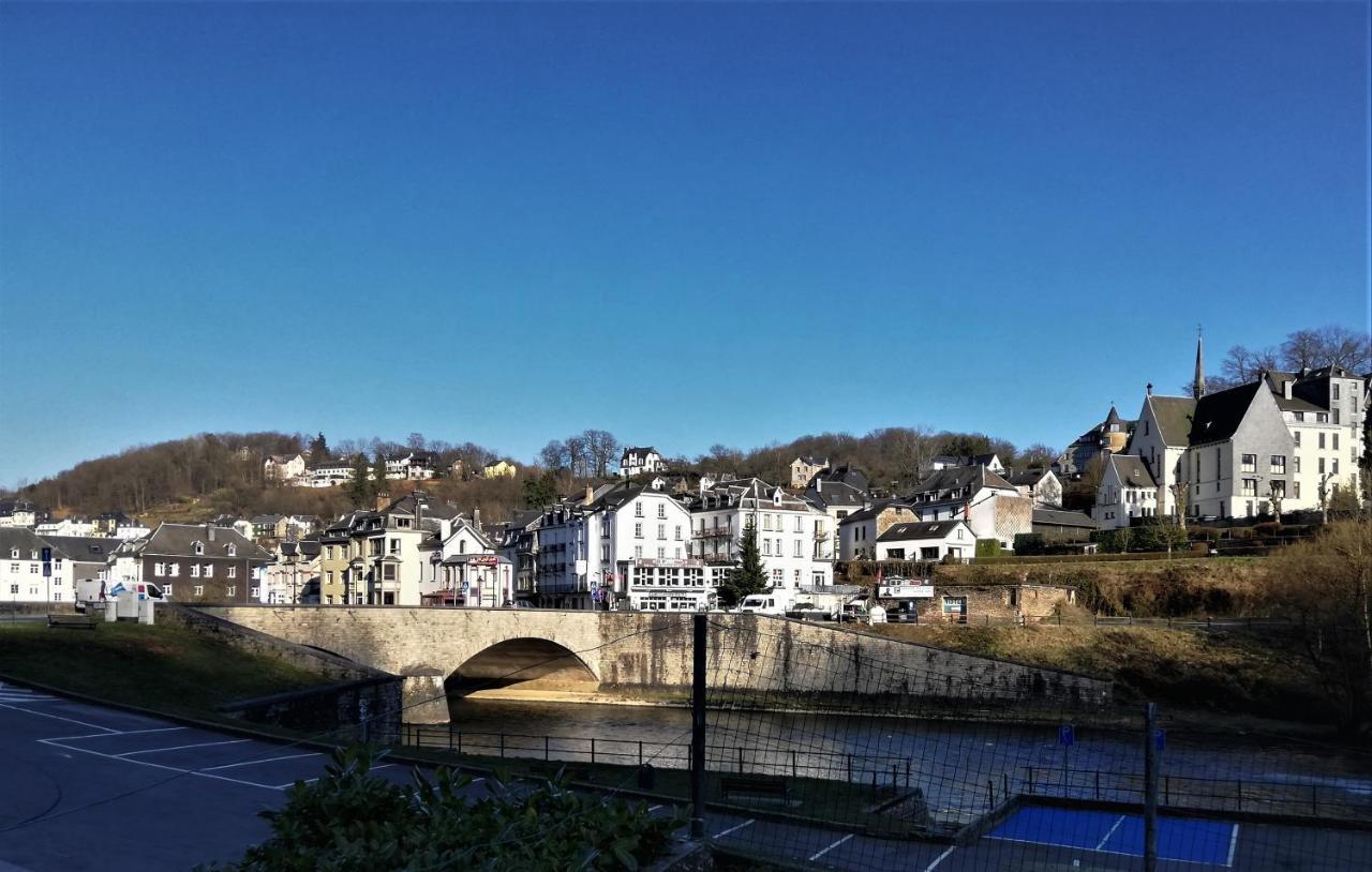 Au Charme Du 13 Faubourg De France A Bouillon Villa Eksteriør billede